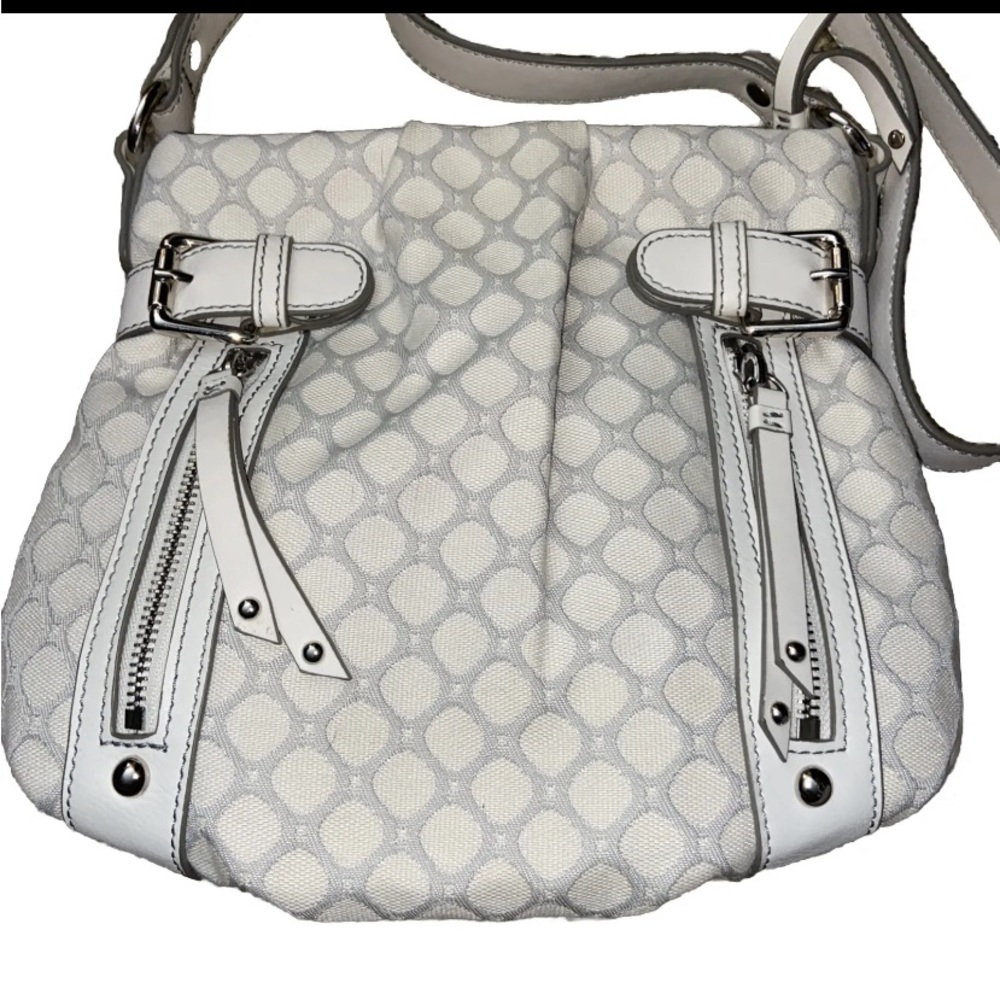 Nine West Womens White With Silver Accents Adjustable Crossbody New